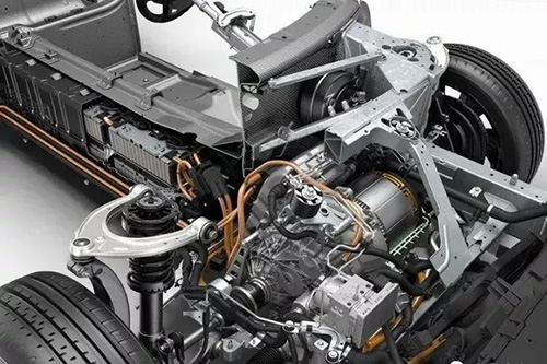 【保养小贴士】你真的了解防冻液吗？它的功效可不止防冻！