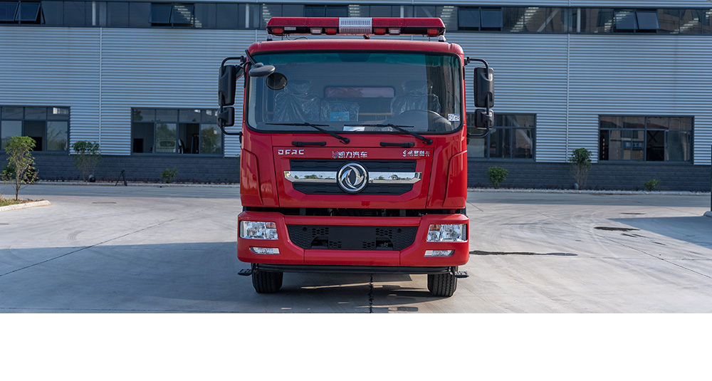 东风D9外露水罐消防车图3