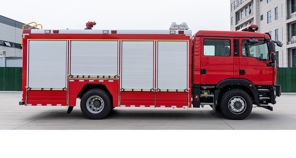 汕德卡单桥城市主战消防车图4