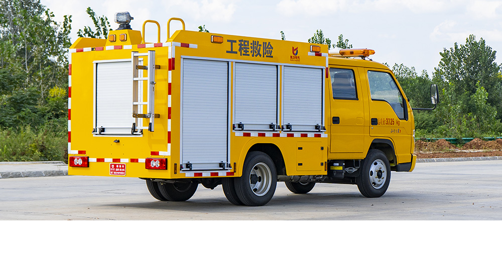 小卡之星3双排消防洒水车图7