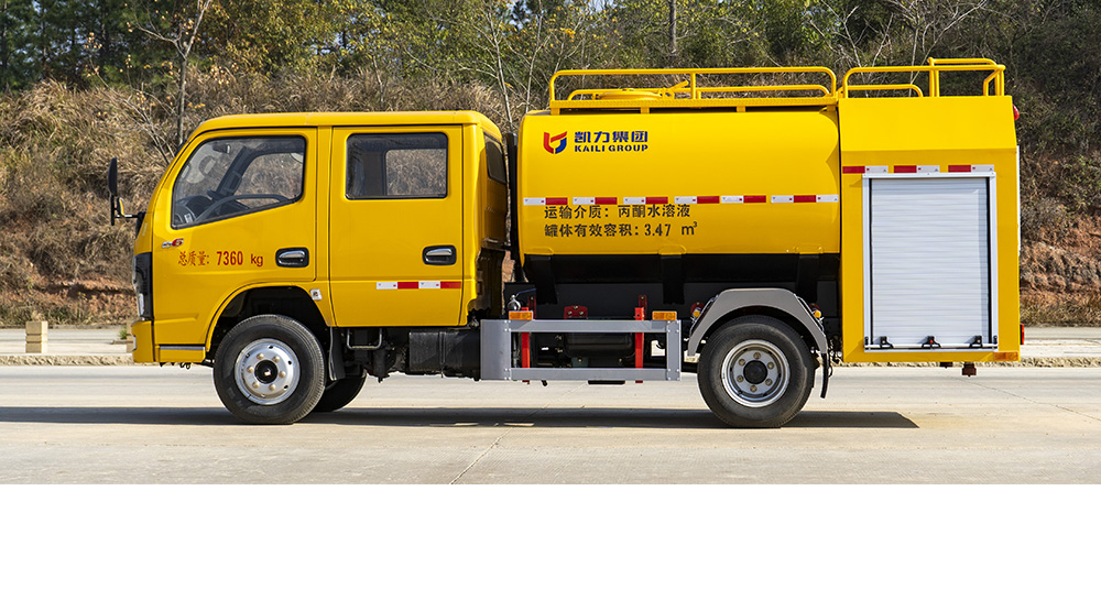 东风小多利卡双排消防洒水车图3