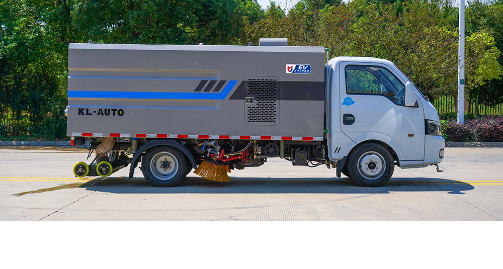 东风途逸纯电洗扫车图6