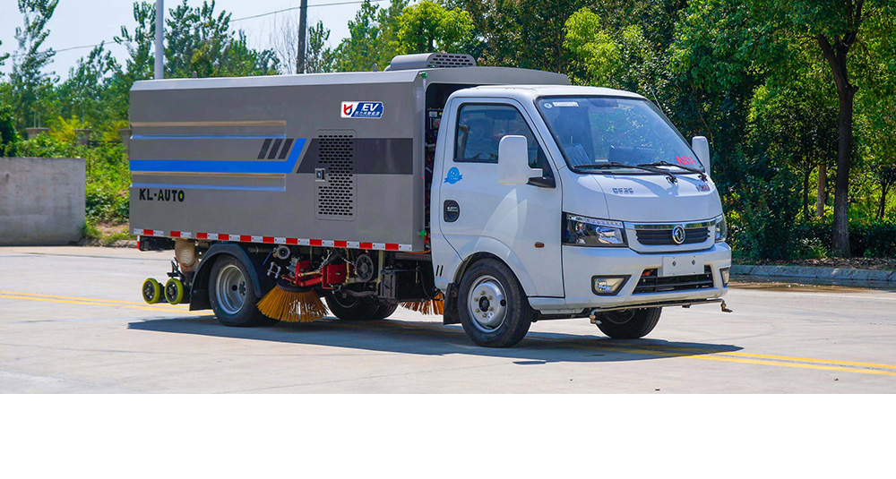 东风途逸纯电洗扫车图1