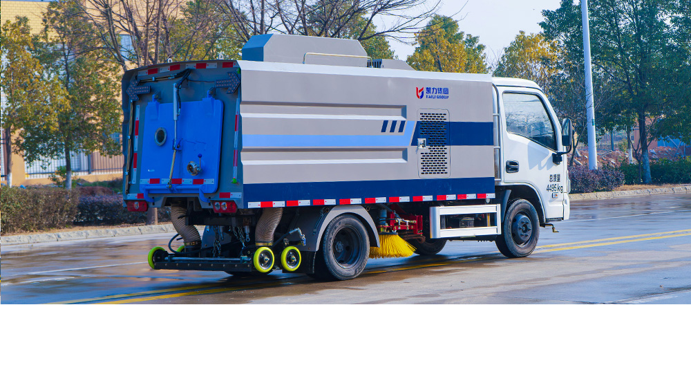 跃进ES80纯电洗扫车图1