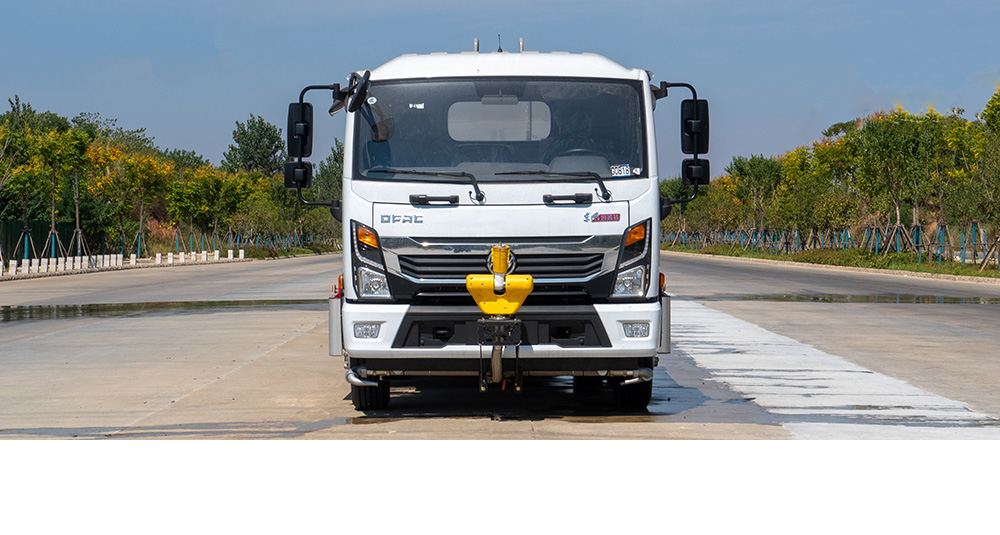 东风凯普特纯电绿化喷洒车图6