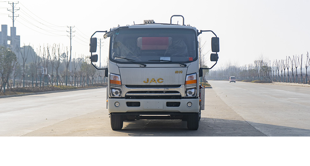 江淮帅铃纯电动压缩式垃圾车图7