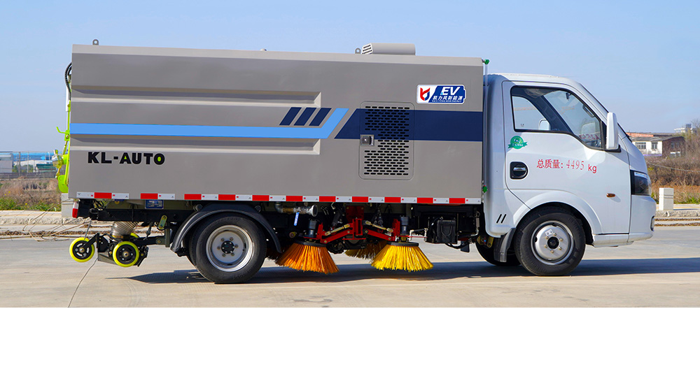 东风途逸纯电扫路车图3
