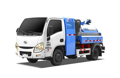 上汽跃进纯电吸粪车