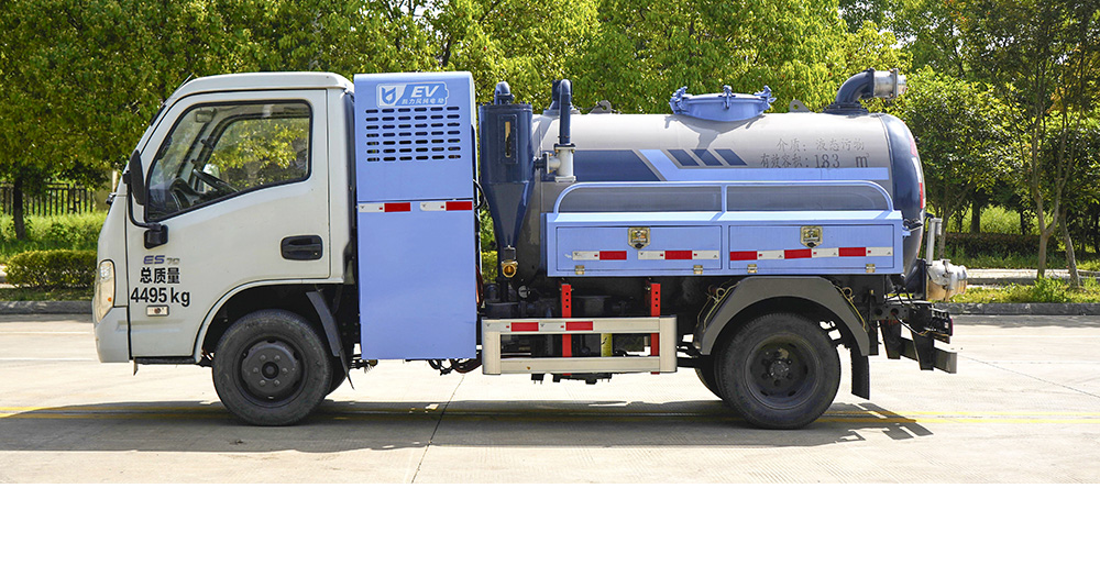 上汽跃进纯电吸粪车图4