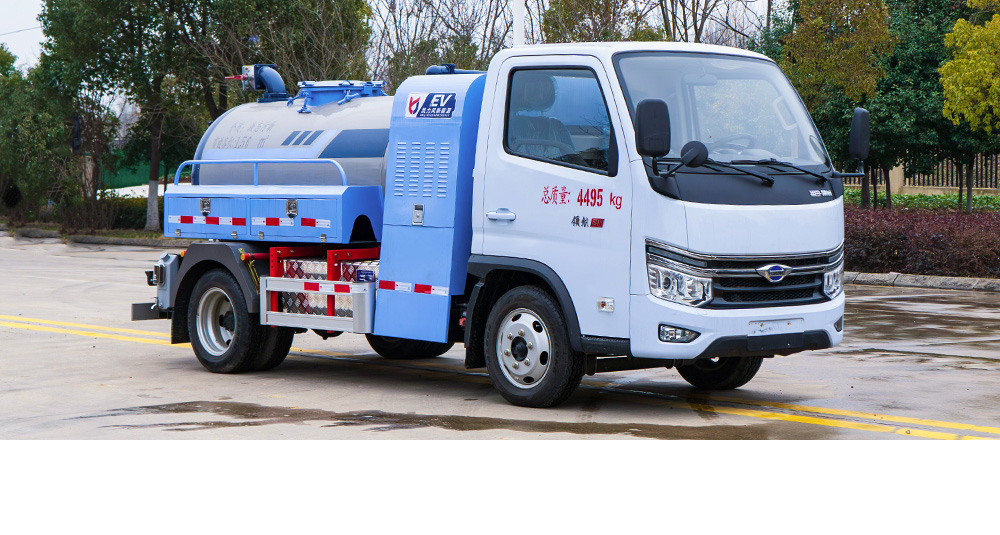 福田领航S1纯电吸粪车图1