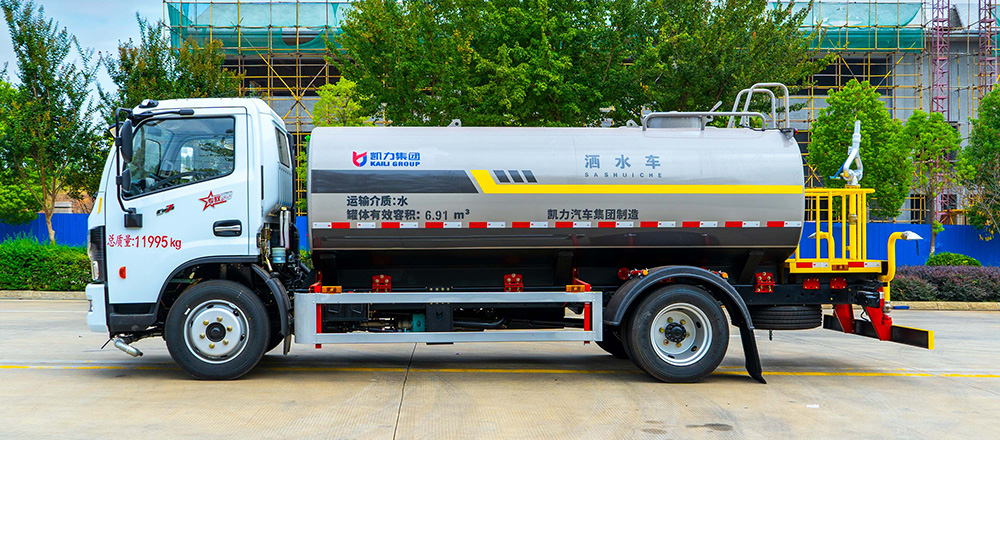 东风大多利卡洒水车图4