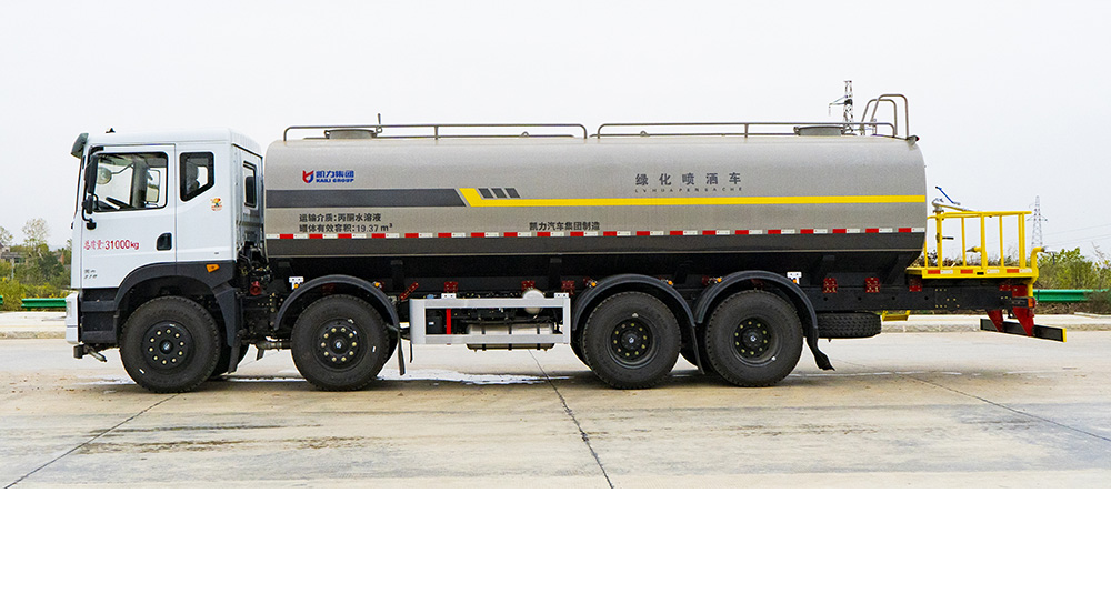 华神前四后八洒水车图4