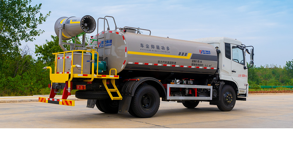 东风天锦绿化喷洒车图4