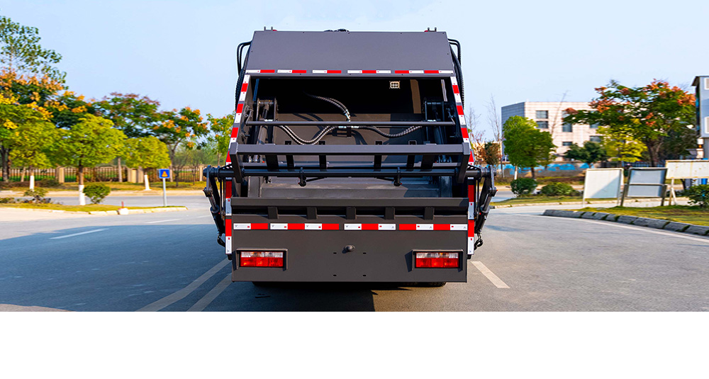 东风D9压缩式垃圾车图8