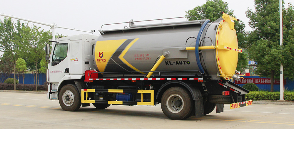 东风柳汽M3吸污车图4