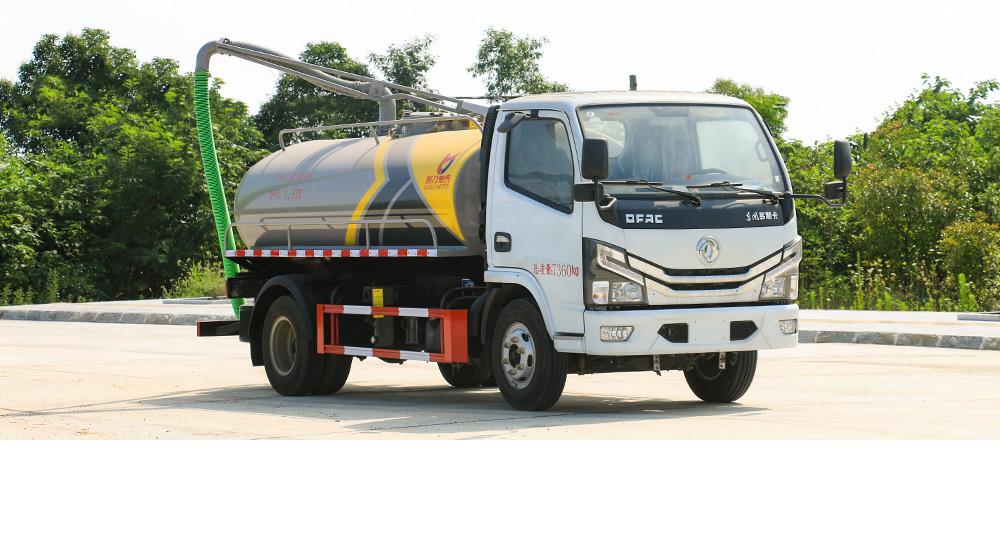 东风小多利卡吸粪车图1