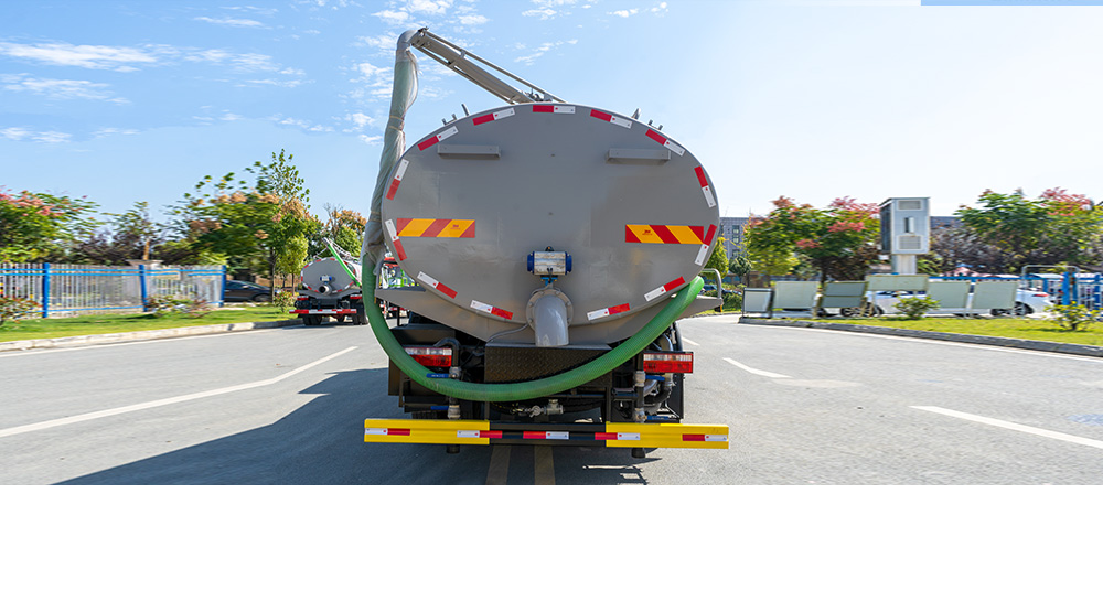 东风D9吸粪车图8