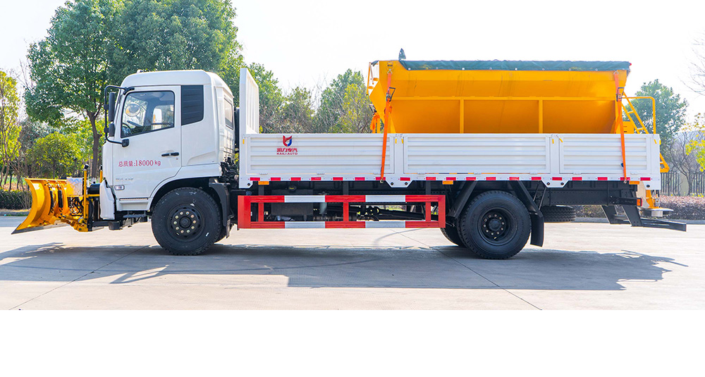 东风天锦除雪车图4