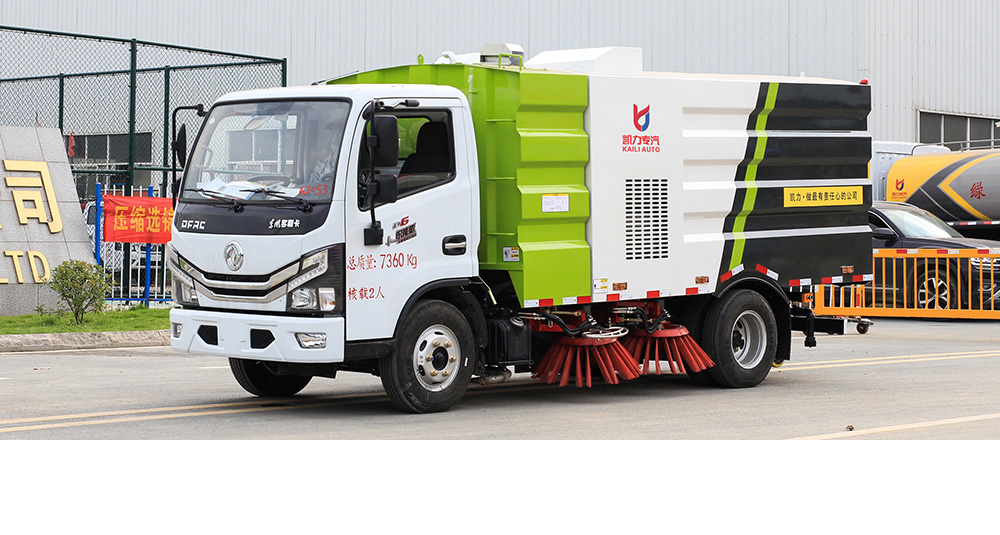 小多利卡扫路车图2