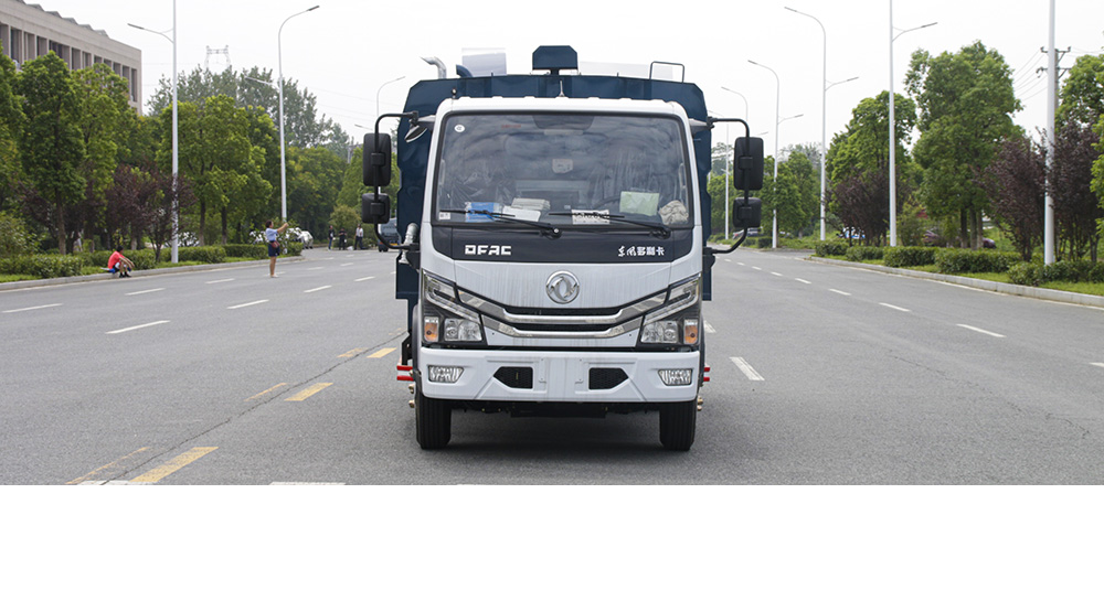 小多利卡后置吸尘车图8