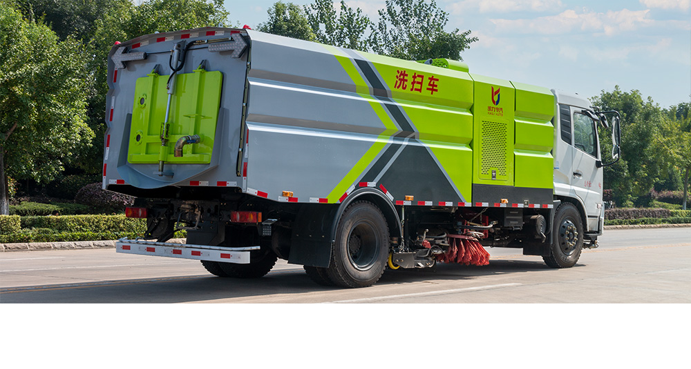 东风天锦洗扫车图3