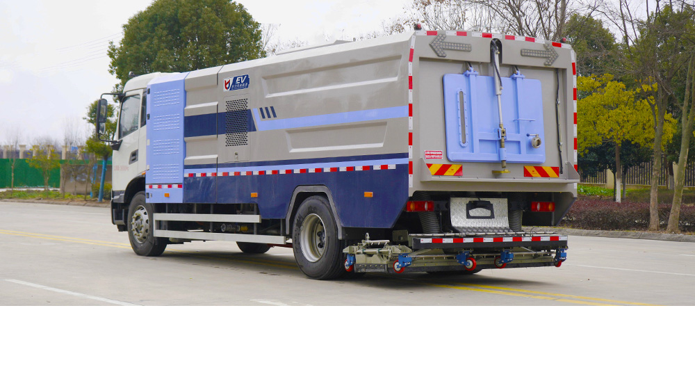 天锦电动深度保洁车图4